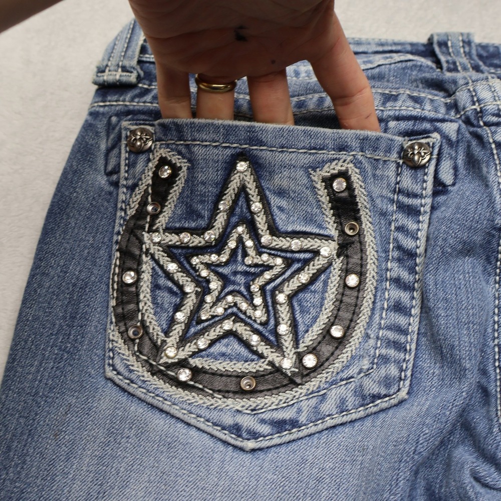 Miss Me Jeans Women 28 Medium Wash Rhinestone Embroidered Bootcut Fade READ - Picture 16 of 16